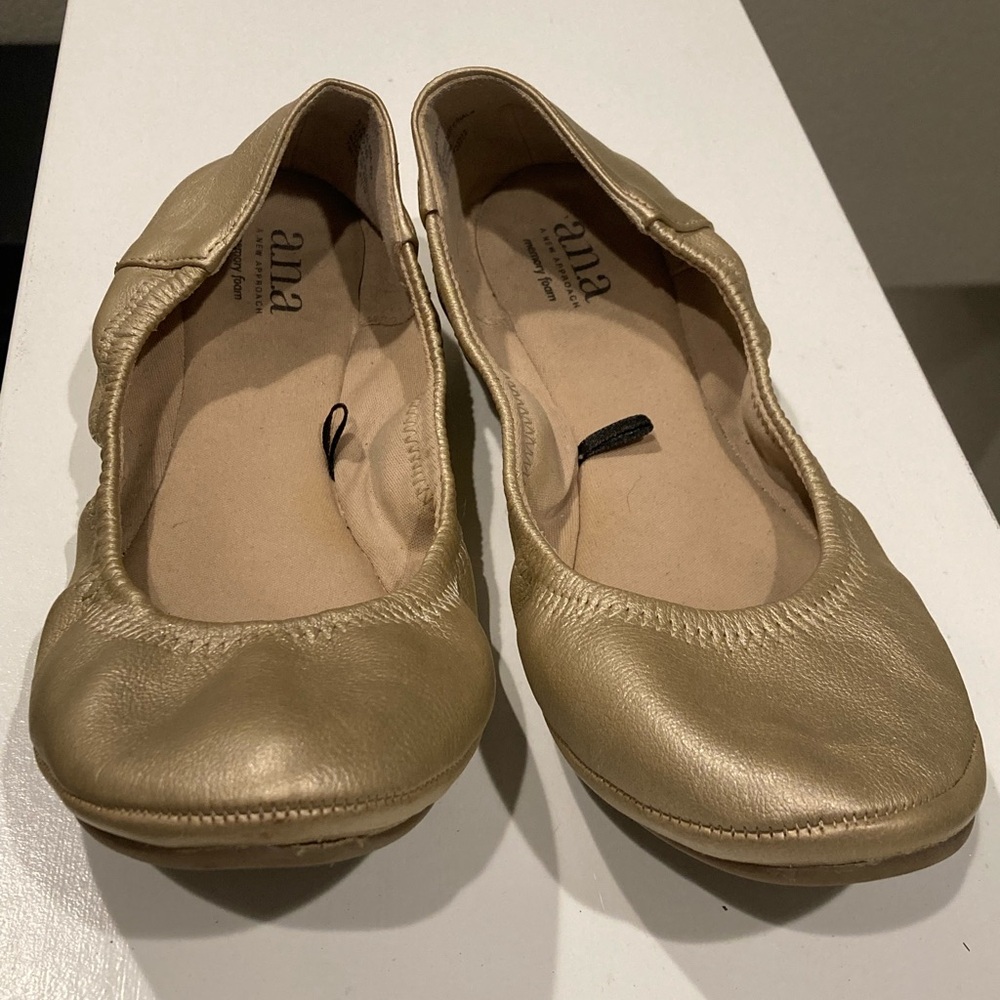 a.n.a Gold Women's Ballet Flats